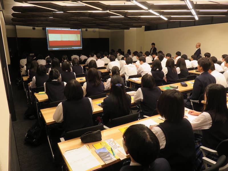 博物館での施設紹介