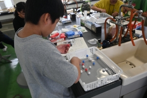 構造模型作りの様子.JPG