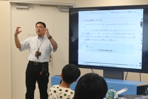 講師の岩﨑先生_241006.JPG
