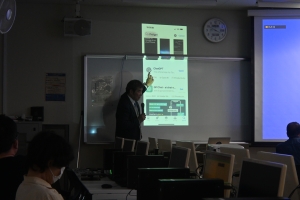 講義の様子②_241201.JPG