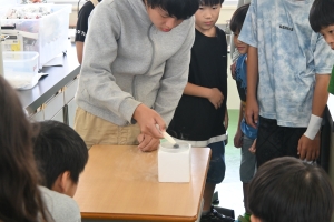 超伝導実験の様子②.JPG